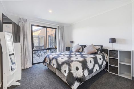 Photo of property in 2 Reuben Avenue, Rolleston, 7615