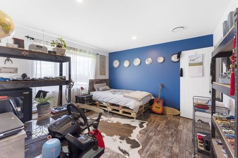 Photo of property in 2 Mercade Close, Stratford, 4332