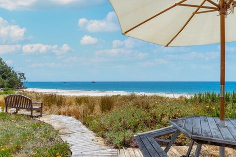 Photo of property in 34 Fishermans Bend, Whiritoa, Whangamata, 3691