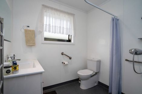 Photo of property in 60a Moore Street, Leamington, Cambridge, 3432