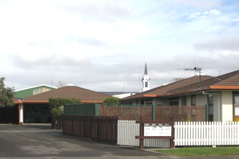 Photo of property in 814 Queen Street West, Saint Leonards, Hastings, 4120