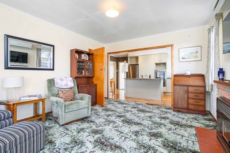 Photo of property in 43 Pah Road, Onerahi, Whangarei, 0110