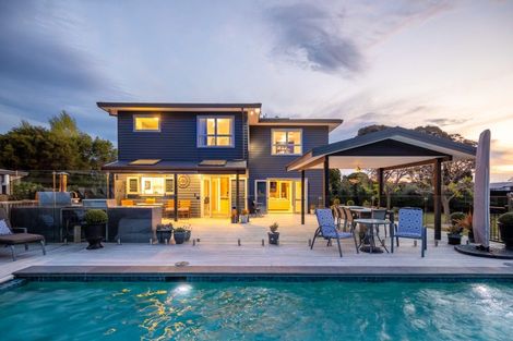 Photo of property in 128 Aranui Road, Mapua, 7005