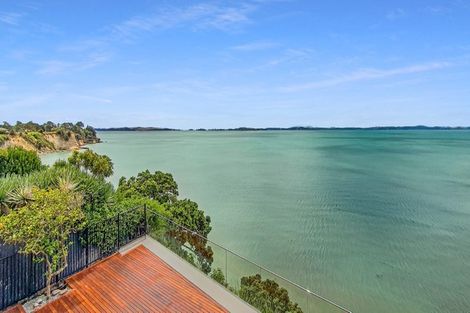 Photo of property in 84 Clovelly Road, Bucklands Beach, Auckland, 2012