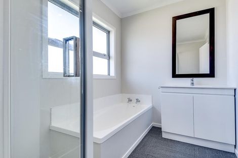 Photo of property in 35 Guy Street, Waipawa, 4210