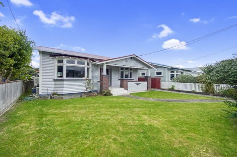Photo of property in 3 Byron Street, Petone, Lower Hutt, 5012
