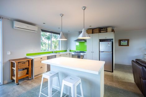 Photo of property in 16 Riverglen Road, Waipu, 0510