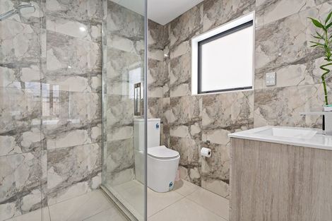 Photo of property in 12 Koroheke Road, Takanini, 2110