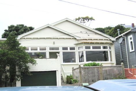 Photo of property in 17 Princess Terrace, Newtown, Wellington, 6021