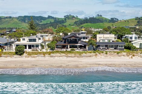 Photo of property in 17 Shaw Road, Waihi Beach, 3611