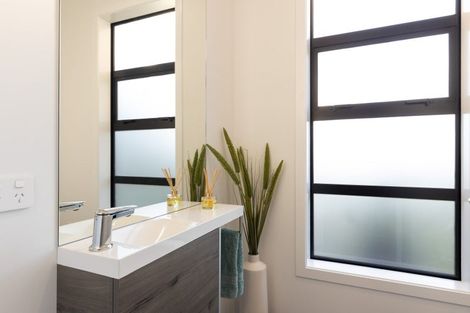 Photo of property in 26c Smith Road, Merrilands, New Plymouth, 4312