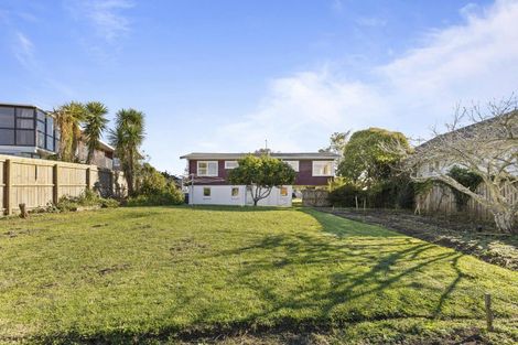 Photo of property in 4257 Great North Road, Glendene, Auckland, 0602