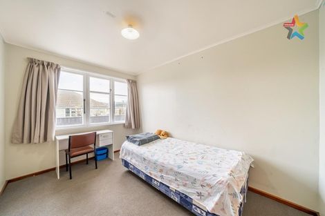 Photo of property in 4a Langford Street, Naenae, Lower Hutt, 5011