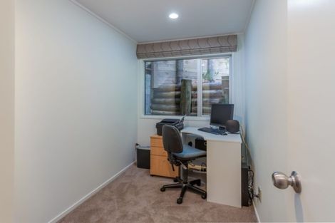 Photo of property in 46 Wood Bay Road, Titirangi, Auckland, 0604