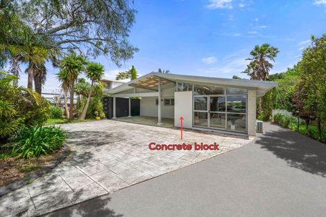 Photo of property in 500 East Coast Road, Windsor Park, Auckland, 0630