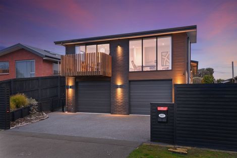 Photo of property in 517 Marine Parade, South New Brighton, Christchurch, 8062