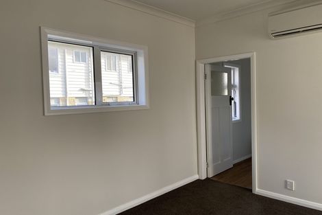 Photo of property in 125-127 Bell Road, Waiwhetu, Lower Hutt, 5010