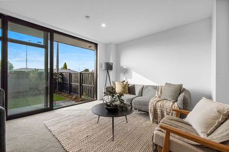 Photo of property in 1/237 Cranford Street, St Albans, Christchurch, 8052