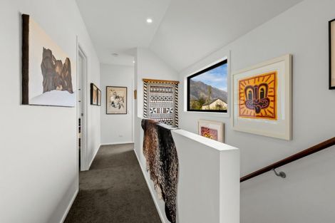 Photo of property in 1 Appin Court, Jacks Point, Queenstown, 9371