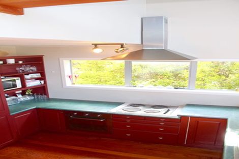 Photo of property in 33 Ward Drive, Opua, 0200