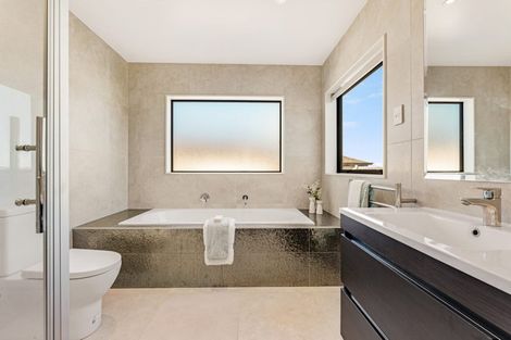 Photo of property in 22 Cassidy Drive, Orewa, 0931