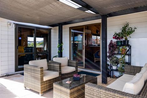 Photo of property in 3 Kowhai Street, Hawera, 4610