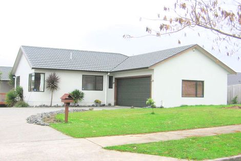 Photo of property in 118 Te Wharau Drive, Greenhithe, Auckland, 0632