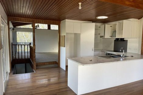 Photo of property in 72 Fitzwater Place, Henderson, Auckland, 0612
