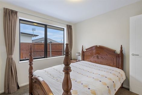 Photo of property in 4 Kieran Grove, Aidanfield, Christchurch, 8025
