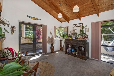 Photo of property in 48 Whangarei Heads Road, Onerahi, Whangarei, 0110