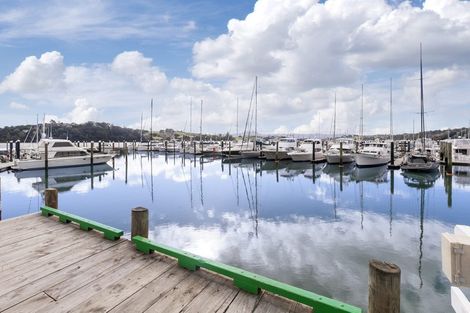 Photo of property in 40 Brick Bay Drive, Sandspit, Warkworth, 0982