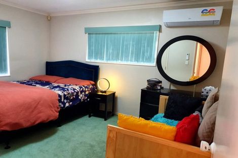 Photo of property in 42d Kitchener Road, Waiuku, 2123