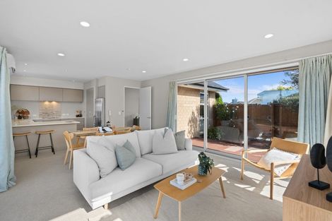 Photo of property in 16 Graycliffe Street, Halswell, Christchurch, 8025