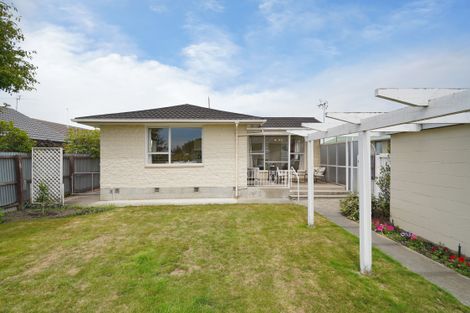 Photo of property in 14 Greenock Street, Redwood, Christchurch, 8051