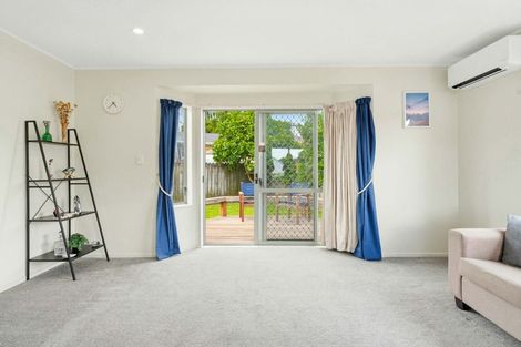 Photo of property in 4/14 Phoenix Place, Papatoetoe, Auckland, 2025