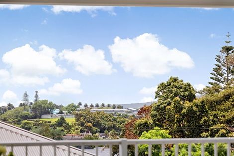 Photo of property in 39b Rutherford Terrace, Meadowbank, Auckland, 1072