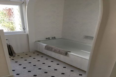 Photo of property in 34 Manson Street, Terrace End, Palmerston North, 4410