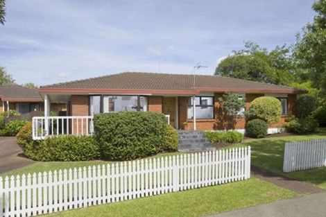 Photo of property in 1/162 Whitford Road, Somerville, Auckland, 2014