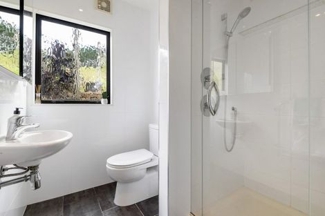 Photo of property in 585 Inland Road, Helensville, 0875