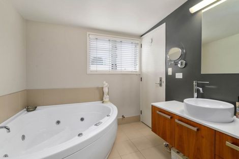 Photo of property in 1090a Whakaue Street, Rotorua, 3010