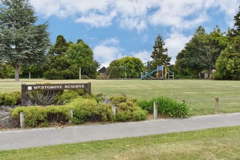 Photo of property in 1/30 Westgrove Avenue, Avonhead, Christchurch, 8042