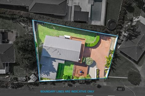 Photo of property in 4 Advene Road, Cockle Bay, Auckland, 2014