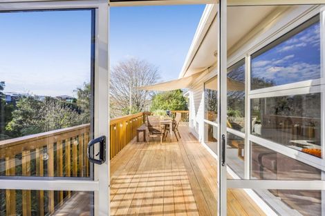 Photo of property in 27a Montana Place, Merrilands, New Plymouth, 4312