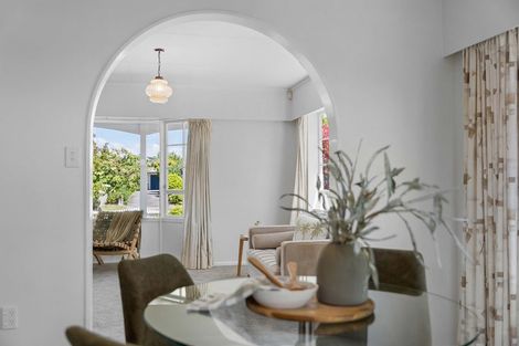 Photo of property in 49 Sylvan Avenue, Waikanae, 5036