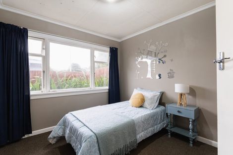 Photo of property in 477 Kaikorai Valley Road, Bradford, Dunedin, 9011