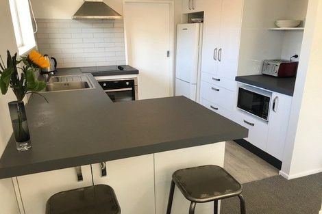 Photo of property in 1/41 Parkvale Road, Karori, Wellington, 6012