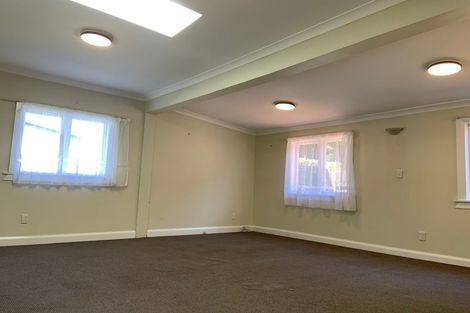 Photo of property in 26 Derwent Street, Island Bay, Wellington, 6023