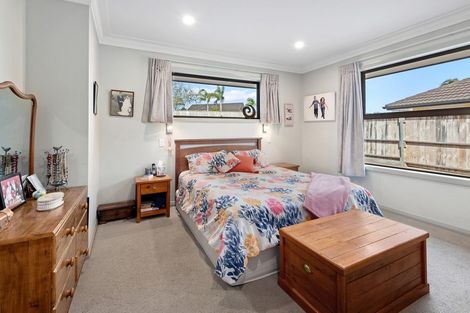 Photo of property in 32 Brentwood Avenue, Te Kamo, Whangarei, 0112