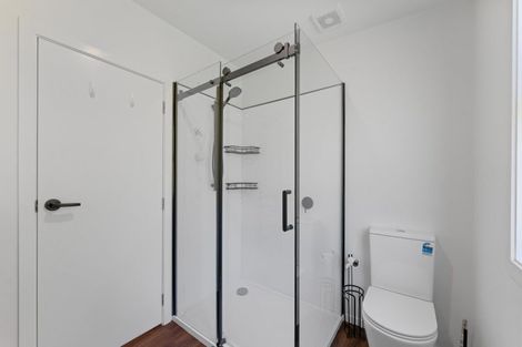 Photo of property in 24 Parawera Drive, Acacia Bay, Taupo, 3330