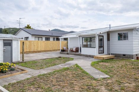 Photo of property in 12 William Benton Street, Featherston, 5710